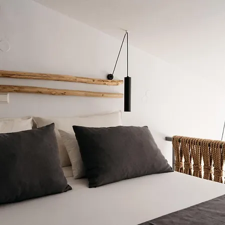Petradi Lounge Szálloda